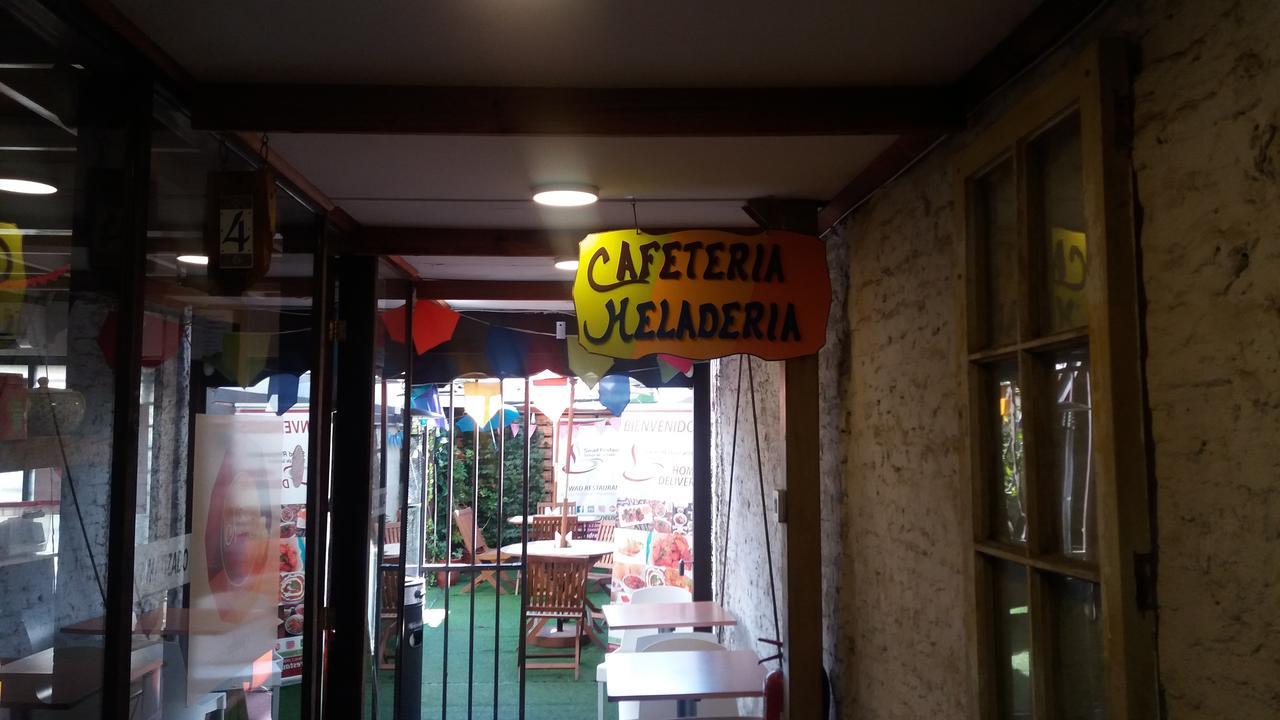 Trotamundos Hostal Santiago du Chili Extérieur photo